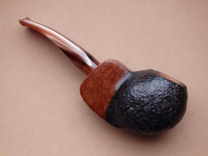 dýmka Paronelli Freehand