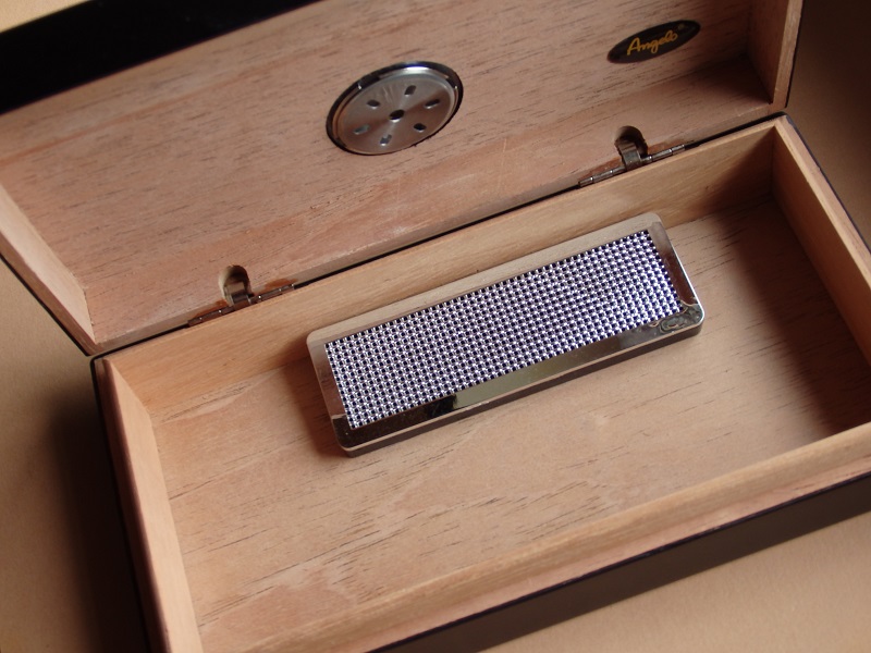 doutníkový humidor Angelo černý