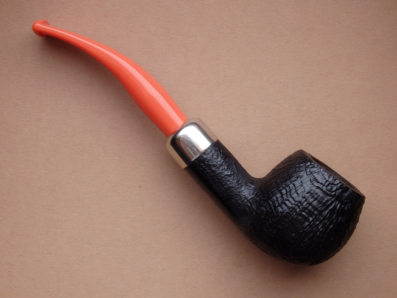 dýmka Peterson Halloween 2022 Sandblasted 408
