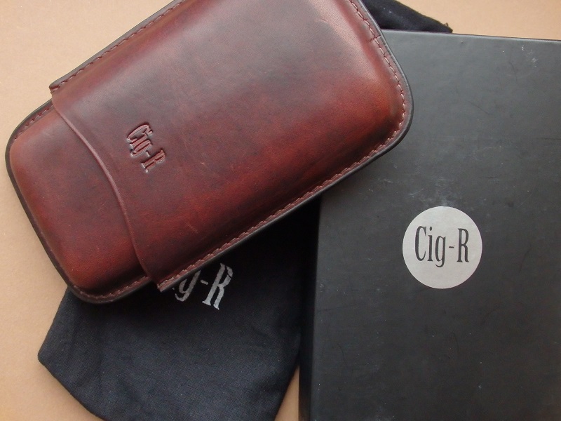 pouzdro Chacom na 3 doutníky Robusto kožené