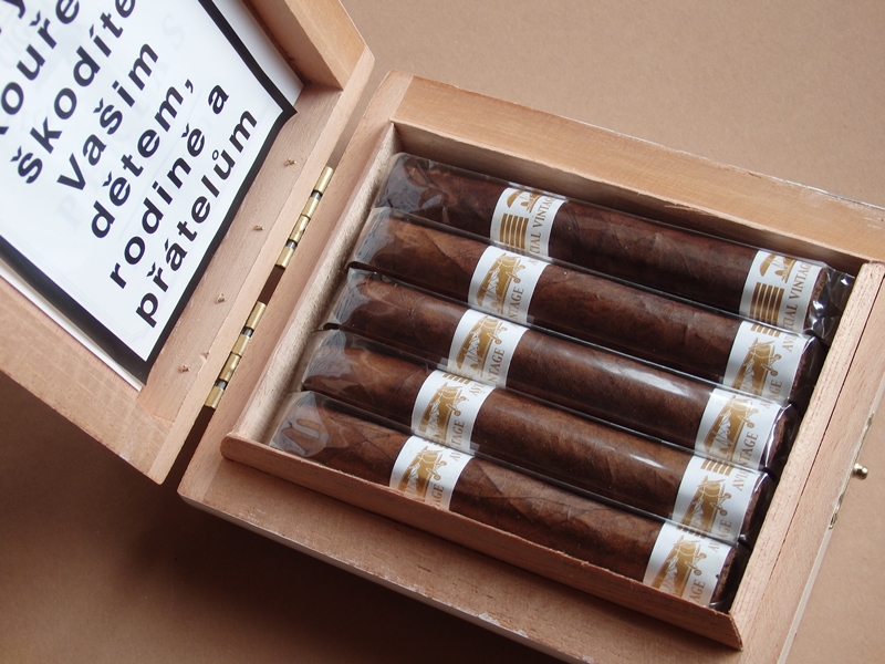 doutníky Stanislaw Vintage Perlas Aviation  /10