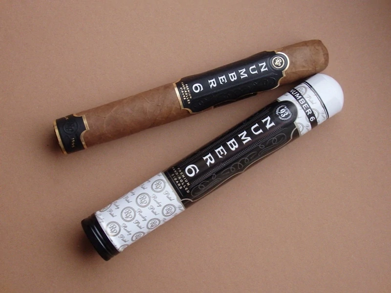 doutník Rocky Patel Number 6 Toro Tube 