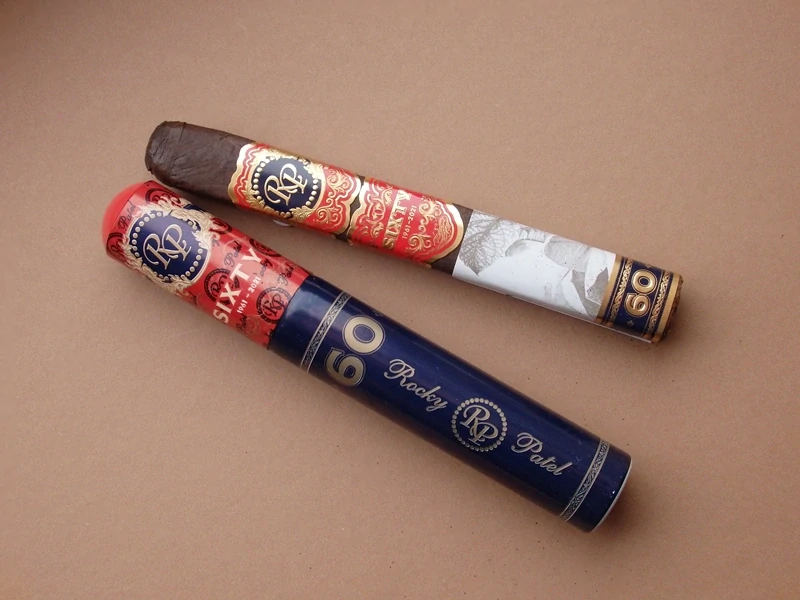 doutník Rocky Patel Sixty Toro Tube 
