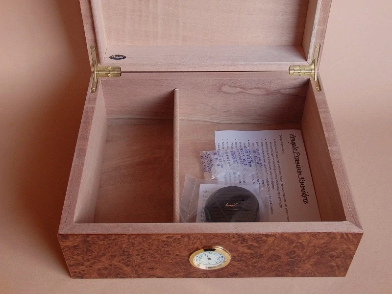 doutníkový humidor Angelo Kořenice