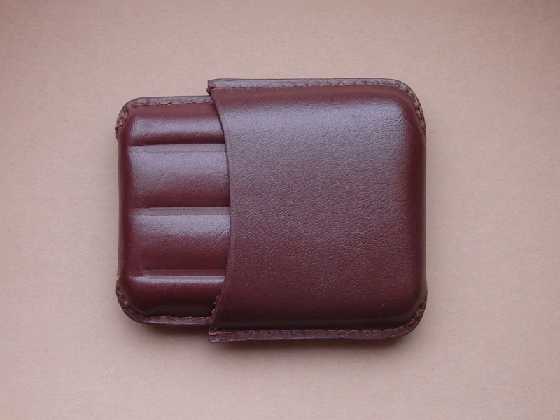 pouzdro Brebbia na 4 doutníky velikosti Toscanello kožené