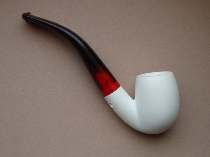 dýmka Meerschaum Medium