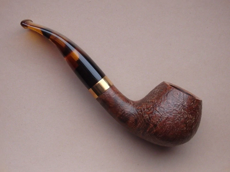 dýmka Chacom Churchill 425