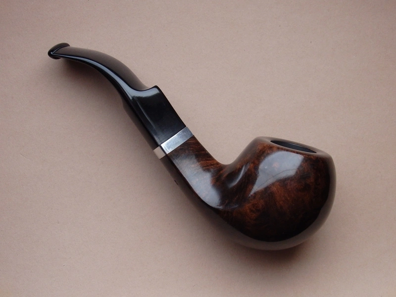 dýmka Stanwell Brown 15
