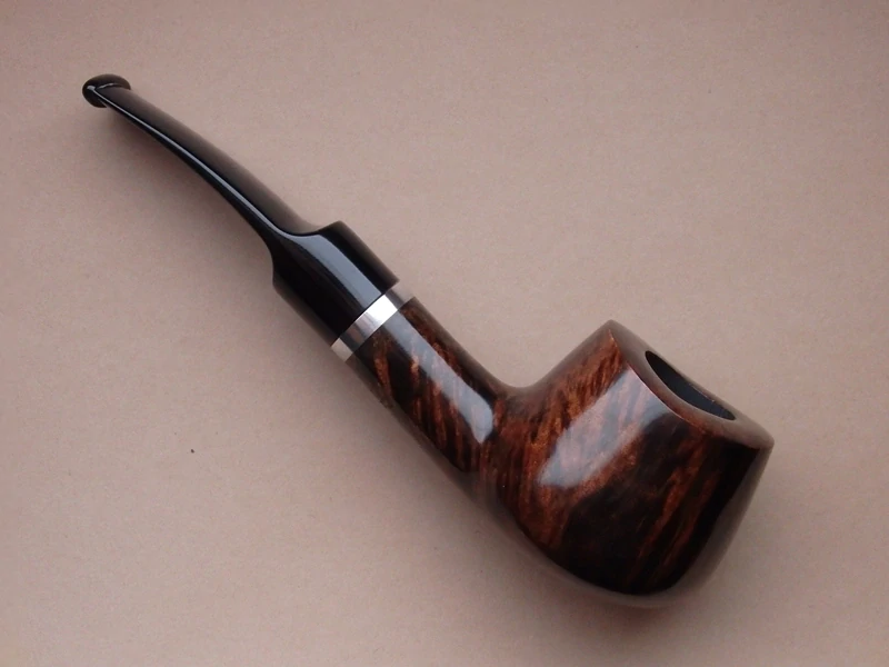 dýmka Stanwell Brown 11