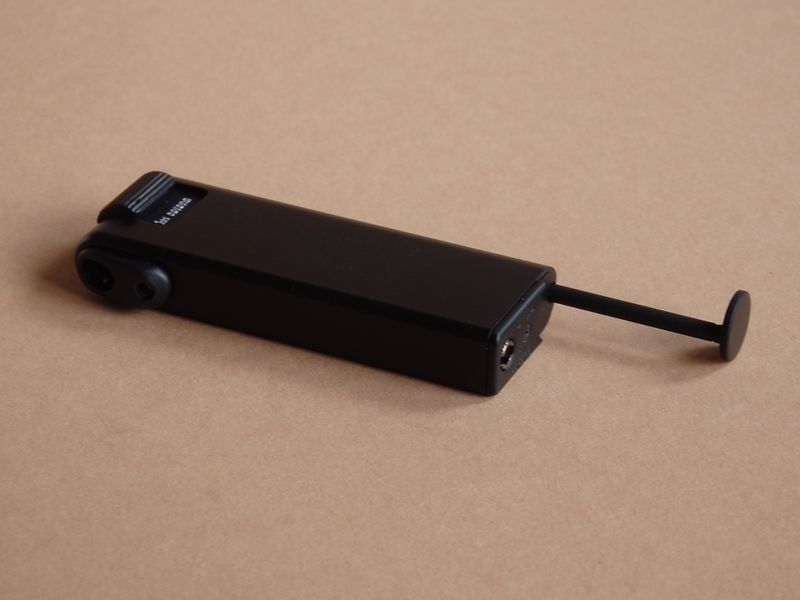 dýmkový zapalovač Corona