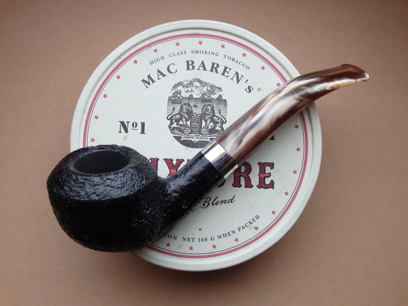 dýmka Cesare Barontini Elevato 03