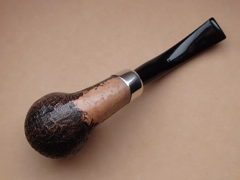 dýmka Peterson Arklow 68