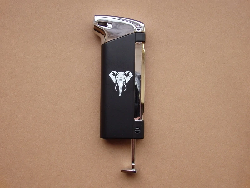 dýmkový zapalovač White Elephant Black