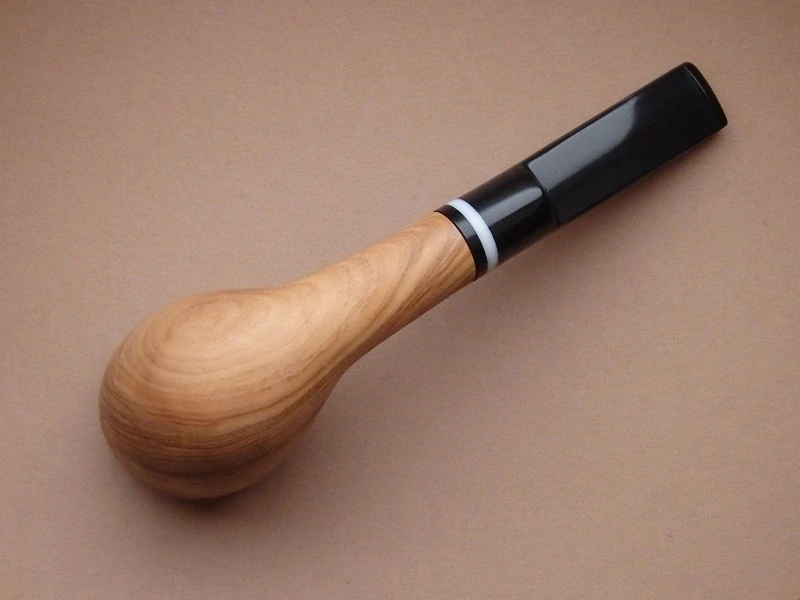 dýmka Prague Pipe Oliva