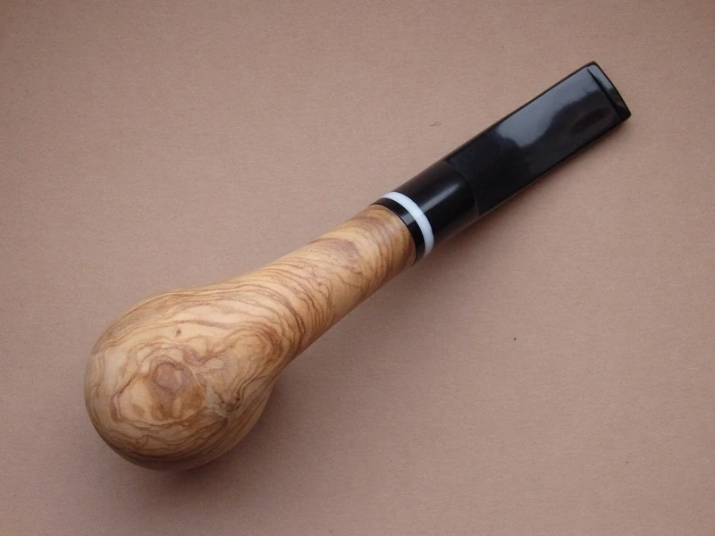 dýmka Prague Pipe Oliva