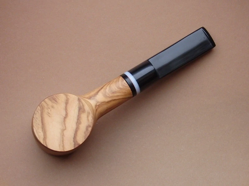 dýmka Prague Pipe Oliva