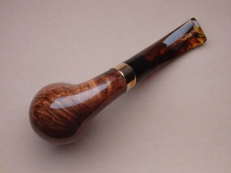 dýmka Chacom Churchill 184