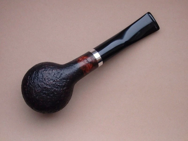 dýmka Stanwell Sandblast 109