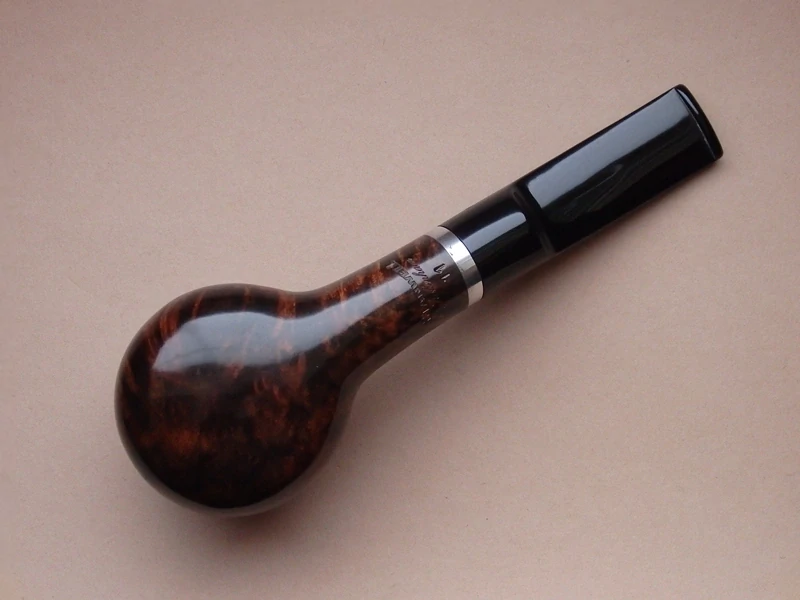 dýmka Stanwell Brown 11