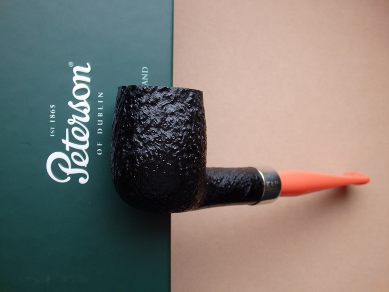 dýmka Peterson Halloween 2022 Sandblasted 106