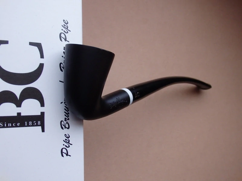 dýmka Butz Choquin Noire 1116 Long