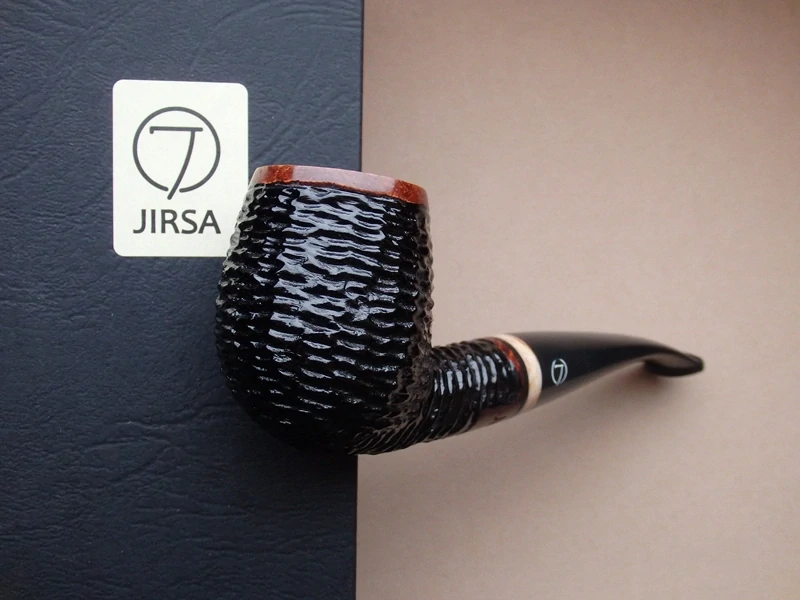 dýmka Jirsa Varia