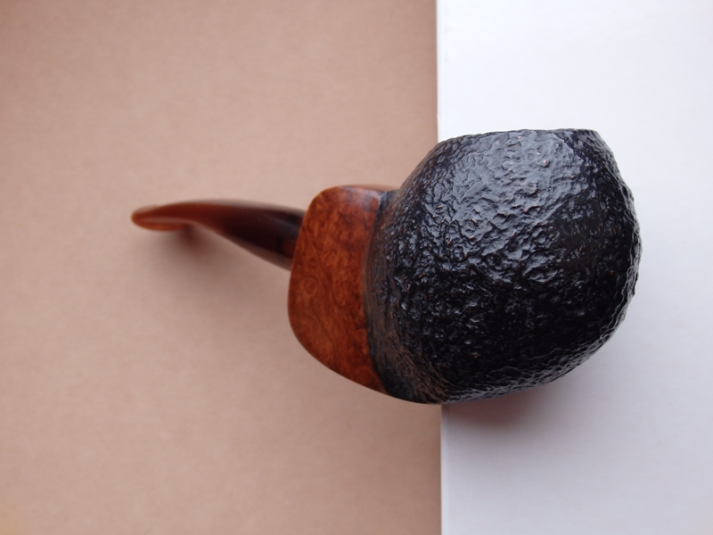 dýmka Paronelli Freehand