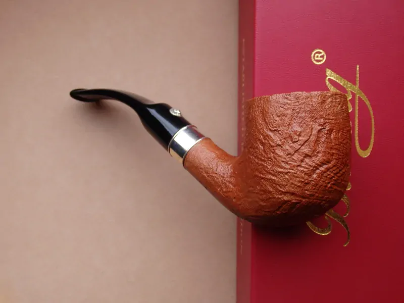 dýmka Barling Benjamin Fossil Sandblast 1823