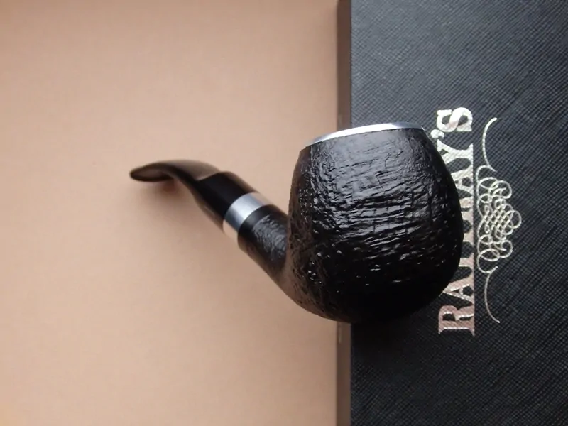 dýmka Rattray´s Dark Reign SB 123