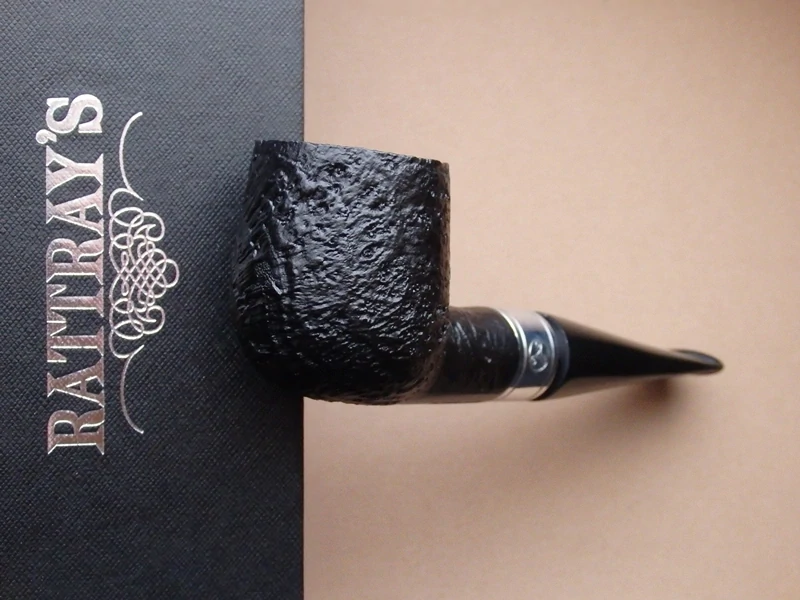 dýmka Rattray´s Monarch Black Samblast 05