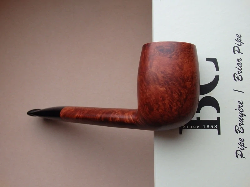 dýmka Butz Choquin Canadian