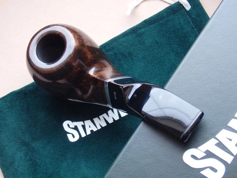 dýmka Stanwell Brown 15