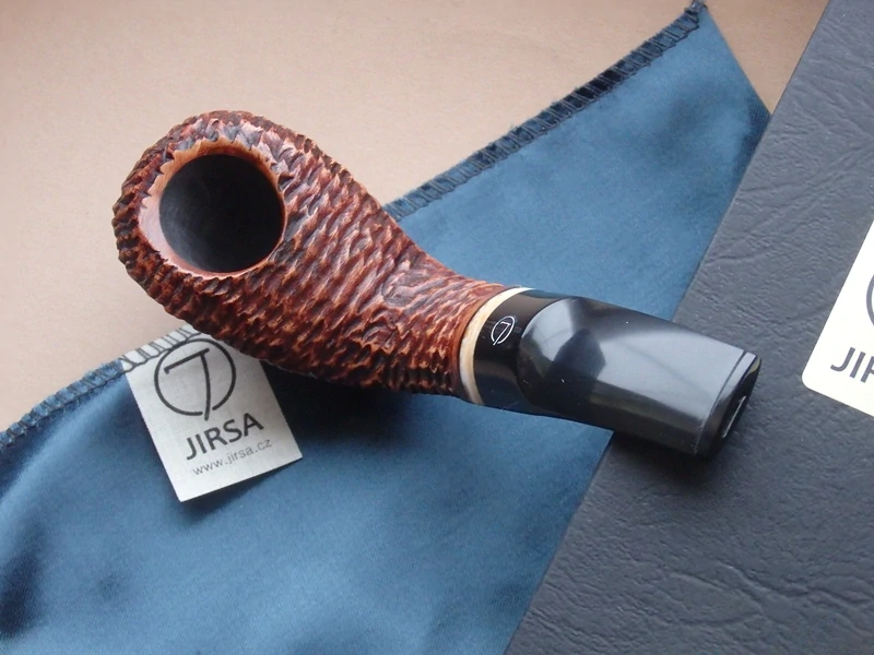 dýmka Jirsa Rusty