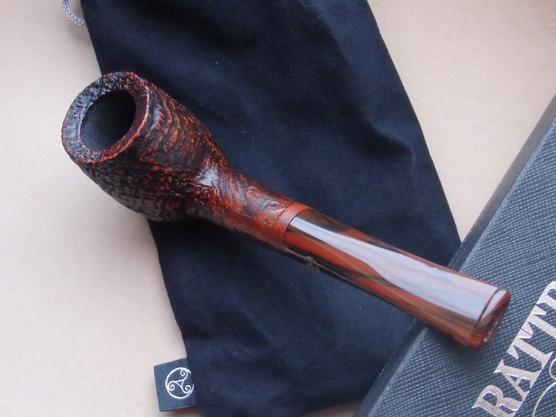 dýmka Rattray´s Brownie 113