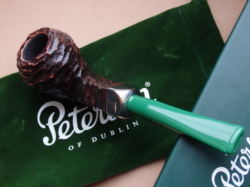dýmka Peterson St. Patrick´s Day 2022 XL13