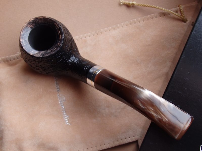 dýmka Cesare Barontini Elevato 01