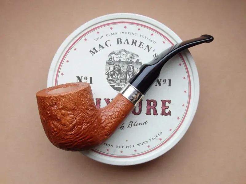 dýmka Barling Benjamin Fossil Sandblast 1823