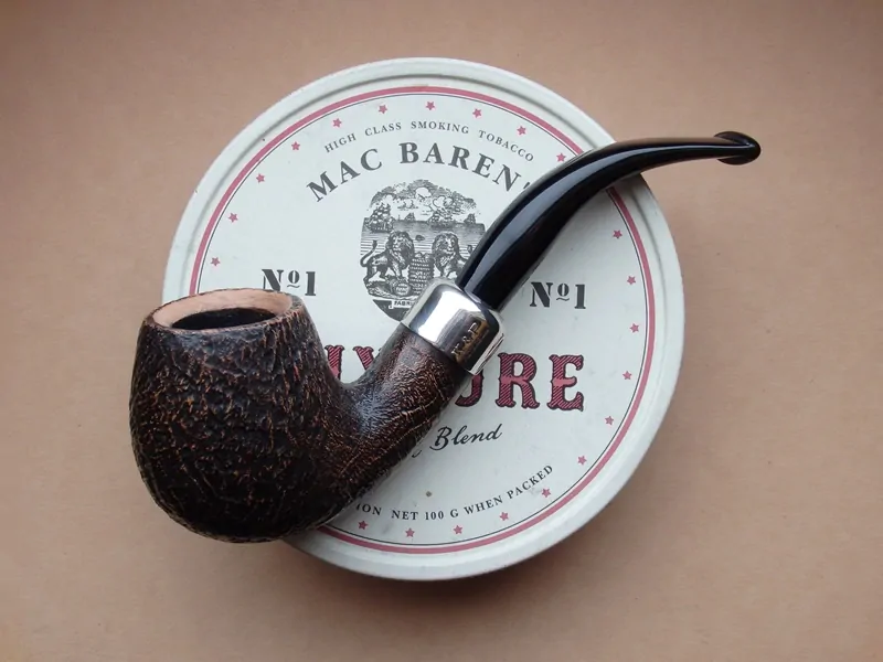 dýmka Peterson Arklow 68