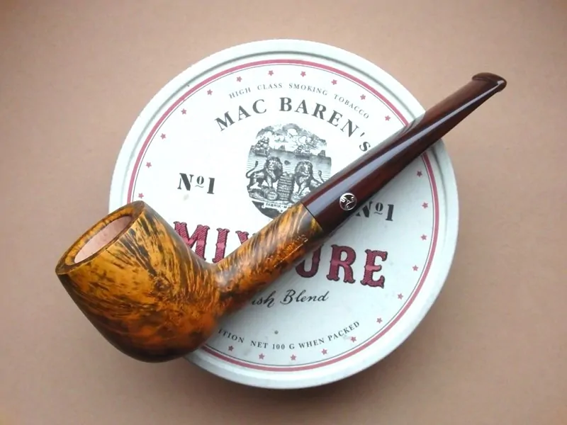 dýmka Rattray´s Rannoch Contrast 200