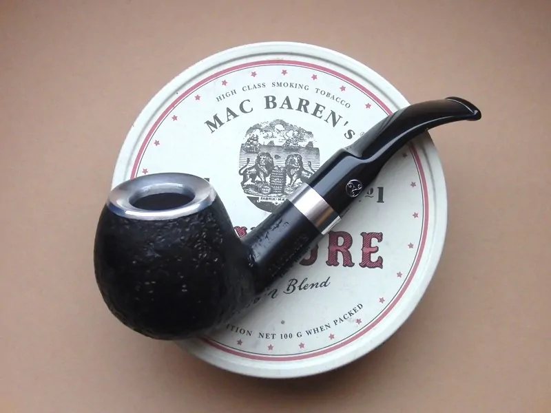 dýmka Rattray´s Dark Reign SB 123