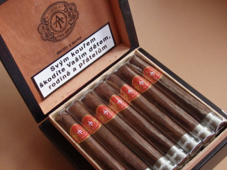 doutníky A.Turrent Triple Play Toro/21