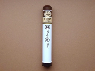 doutník Rocky Patel Edge Corojo Toro Tube 