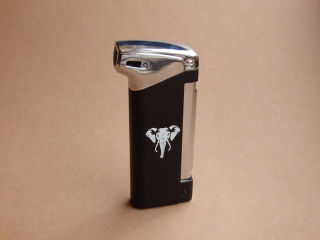 dýmkový zapalovač White Elephant Black